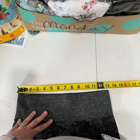 OG Gymshark Camo Seamless Leggings Black / Grey NO SIZE TAG - Picture 6 of 7